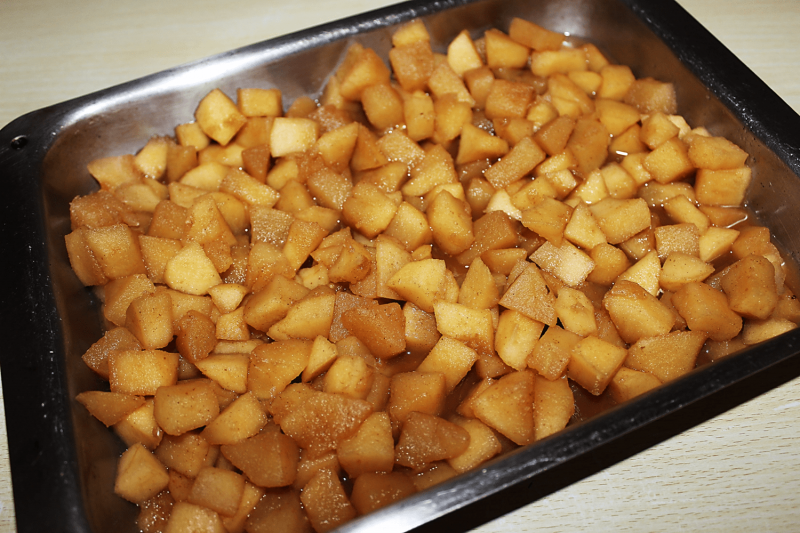 cut-apples-min
